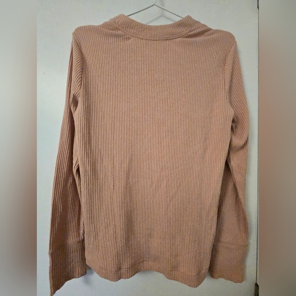 Loft‎ Salmon-colored Button-Up Henley - Picture 5 of 5